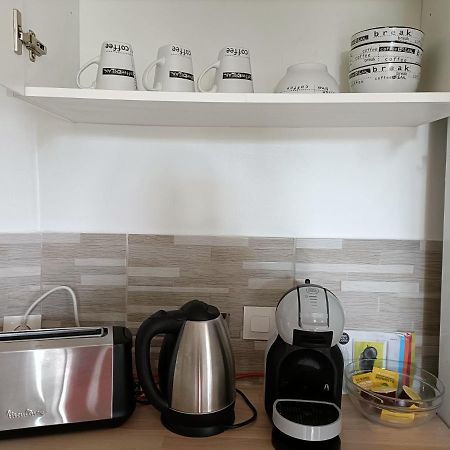 Un Bel Appartement Rez Jardin Parking Gratuit Vence Exterior photo